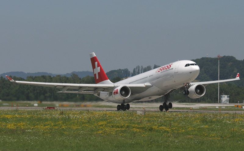 Swiss_330_T016-5.jpg