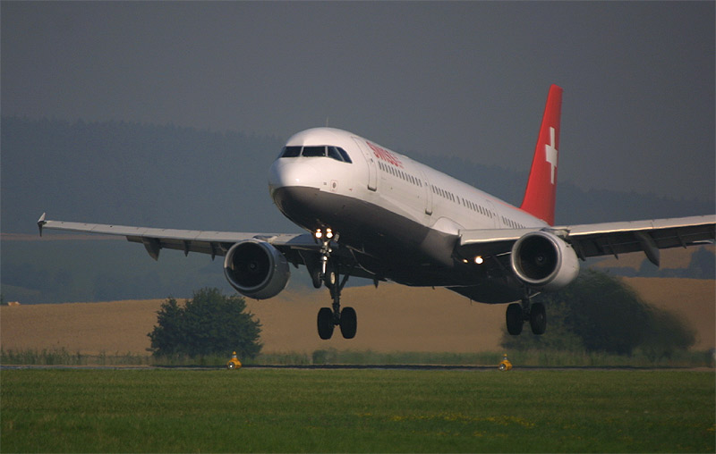 LX-A321Flare.jpg